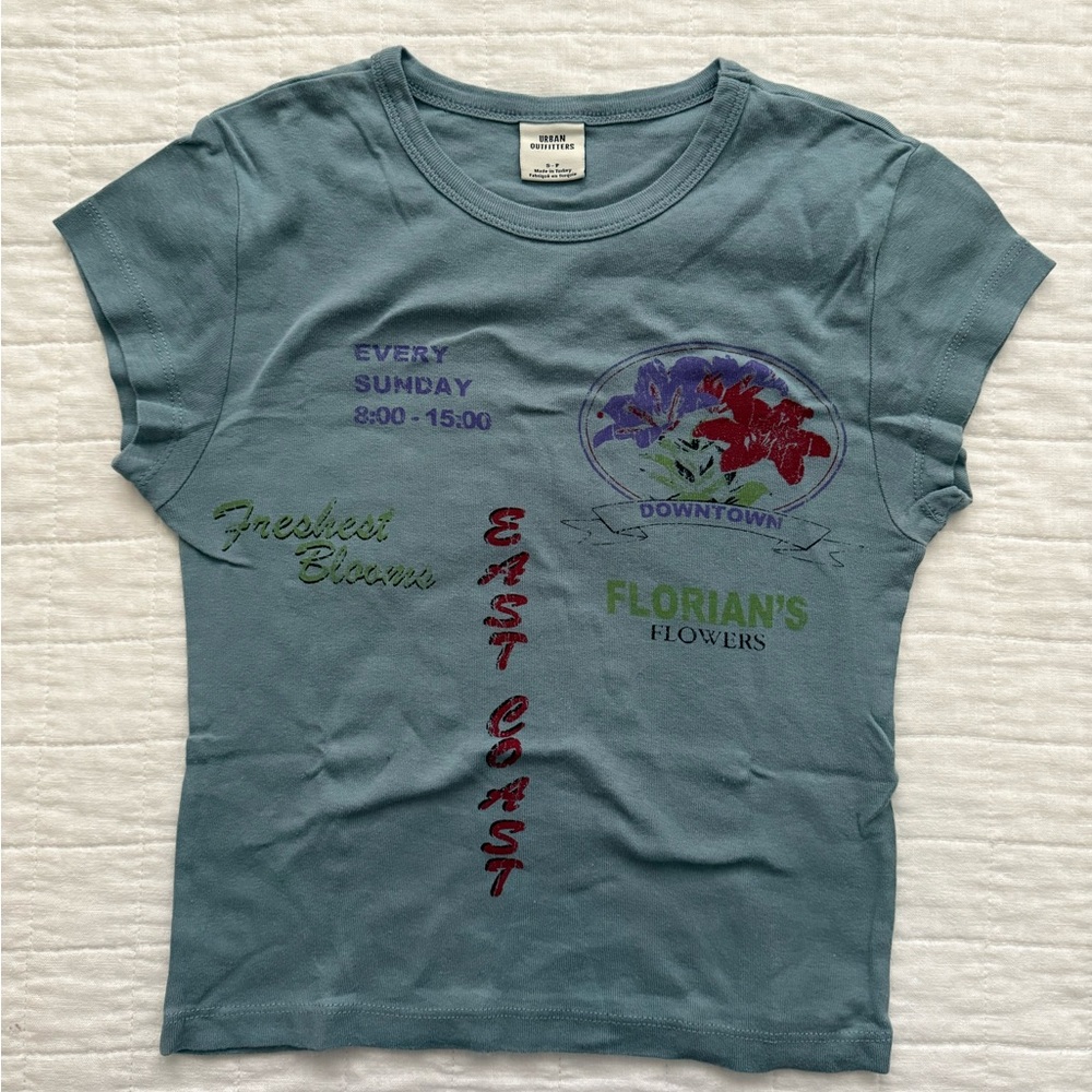 Urban Outfitters Cropped Graphic